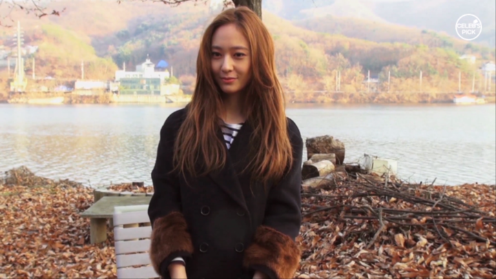 1209_크리스탈_인터뷰__720p_0000019125ms.png