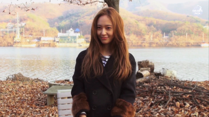 1209_크리스탈_인터뷰__720p_0000024241ms.png