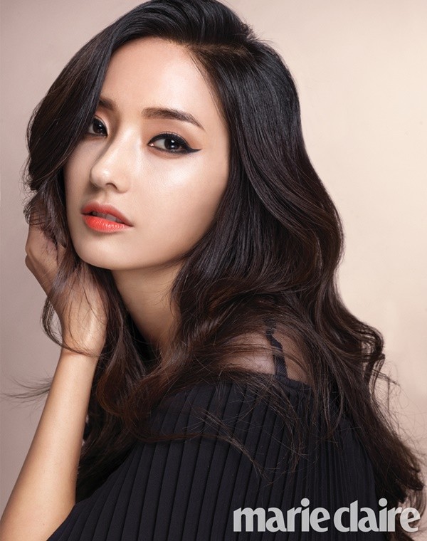 photoshoot han chae young marie claire celebrity photos onehallyu photoshoot han chae young marie claire celebrity photos onehallyu