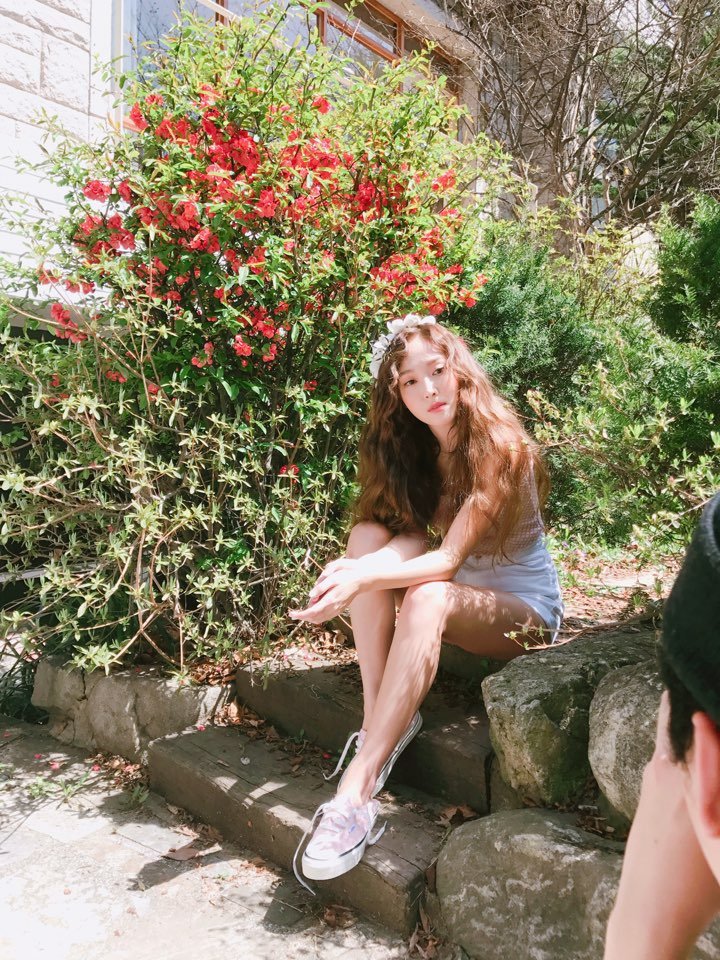 [PIC][14-04-2017]Jessica phát hành ca khúc mới mang tên - "Because It's Spring"  6
