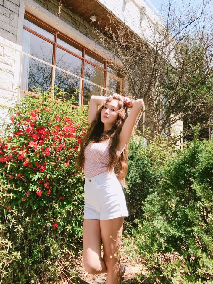 [PIC][14-04-2017]Jessica phát hành ca khúc mới mang tên - "Because It's Spring"  4