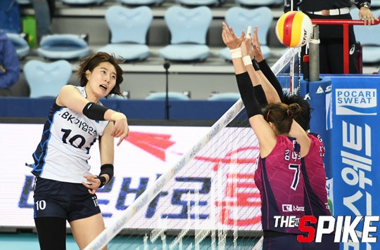 박정아_(1).jpg