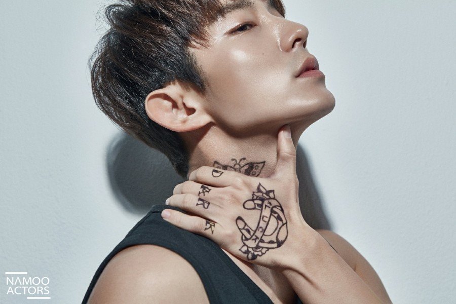 15052017 Lee Joon Gi JG NEW PHOTOSHOT 1494812551586-1