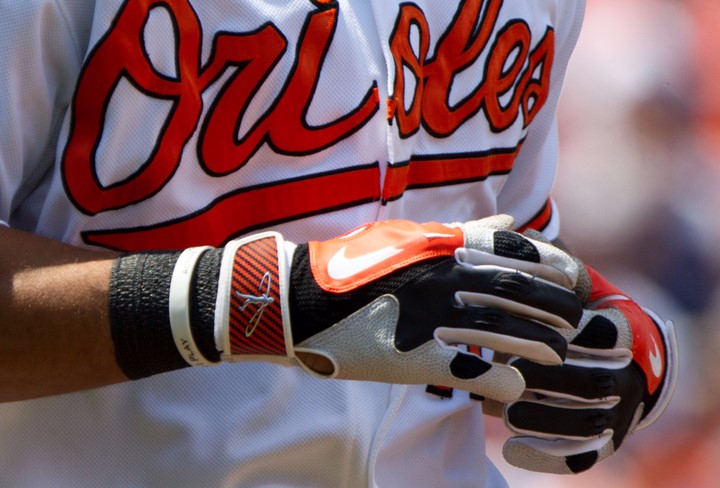Baltimore_Orioles_batting_gloves_(7436167842).jpg