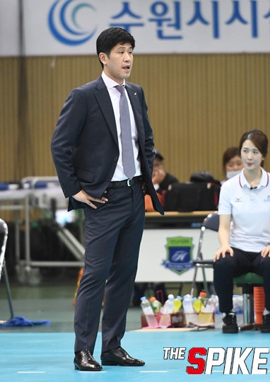161105_한국도로공사_김종민_감독_01.jpg