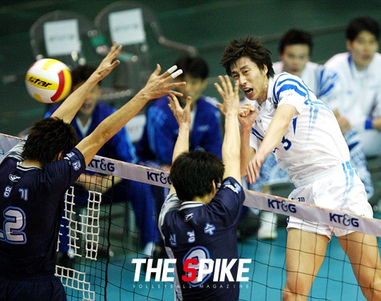 20050508삼성화재김세진204.jpg
