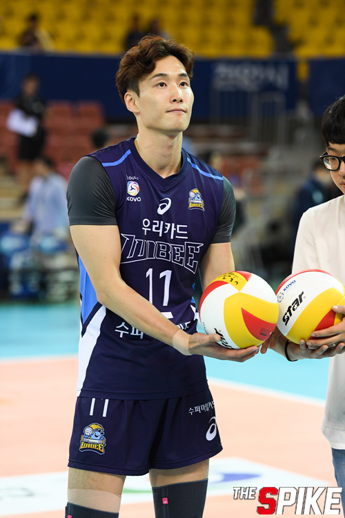 YYW_5694.png