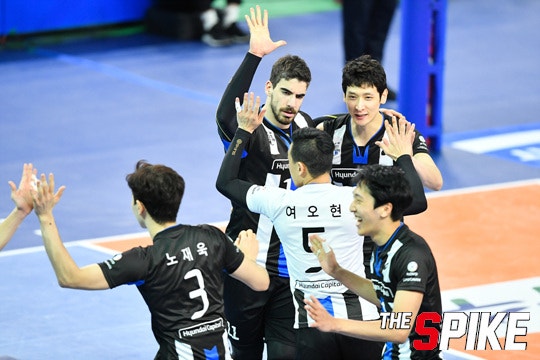 YYW_6797_1.jpg