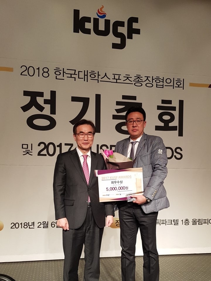 KakaoTalk_Moim_5raqsBMlG3KiLVm8IlL3yk8Cpo8If0.jpg